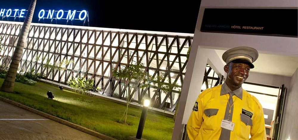 Onomo Hotel Abidjan Exterior photo